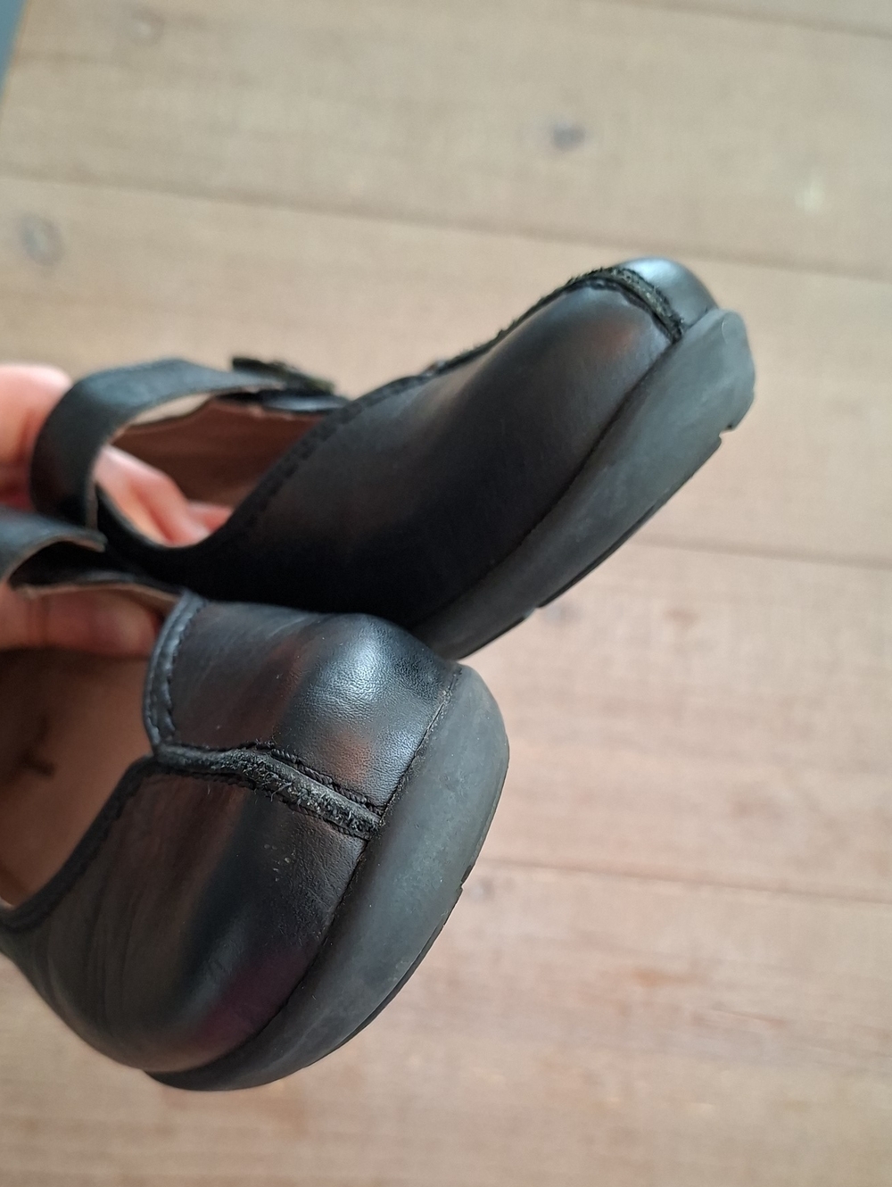 Dromedaris Classic Black Leather Quality Blanket-stitch Mary Jane Flats (EU 37) - Picture 5 of 8
